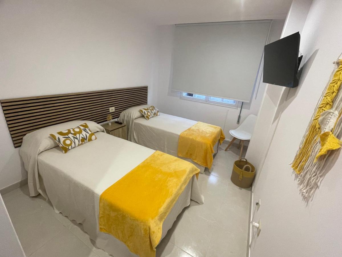 Apartamentos Demar Luis Casais O Grove Exterior foto