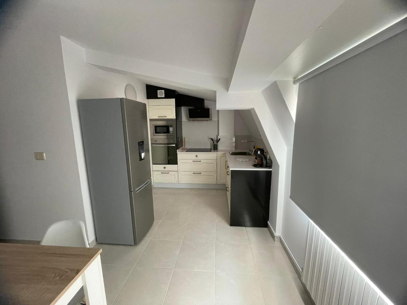 Apartamentos Demar Luis Casais O Grove Quarto foto
